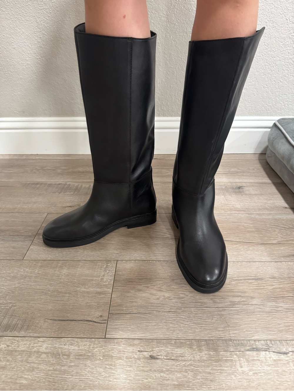 ASOS Black pull on Leather Riding Boots - Picture 7 of 8